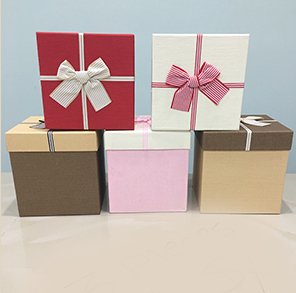 Square Mix Gifts
